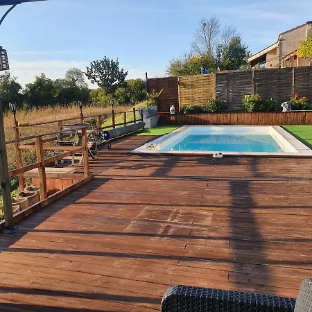 La Maison De Lalouette Bed and Breakfast