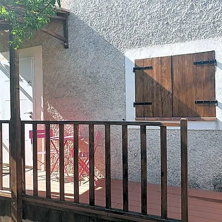 La Maison De Lalouette Bed & Breakfast 3*